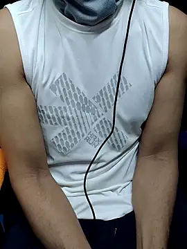 Snapshot of chocolate_alone chatting on 10-15-25, 06:41 chocolate alone online show from 10-15-25, 06:41