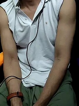 Snapshot of chocolate_alone chatting on 10-17-25, 07:05 chocolate alone online show from 10-17-25, 07:05