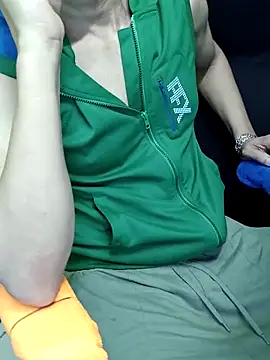 Snapshot of chocolate_alone chatting on 10-28-25, 07:23 chocolate alone online show from 10-28-25, 07:23