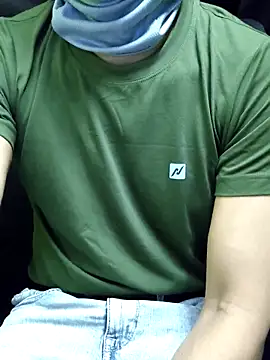 Snapshot of chocolate_alone chatting on 11-08-25, 06:57 chocolate alone online show from 11-08-25, 06:57