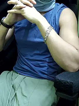 Snapshot of chocolate_alone chatting on 11-14-25, 08:24 chocolate alone online show from 11-14-25, 08:24