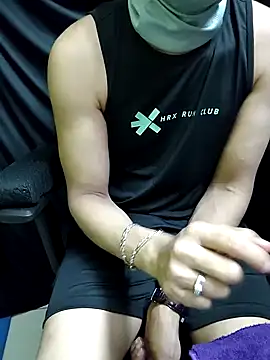 Snapshot of chocolate_alone chatting on 11-17-25, 08:20 chocolate alone online show from 11-17-25, 08:20