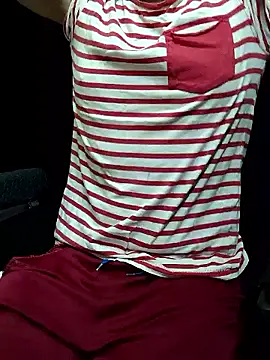 Snapshot of chocolate_alone chatting on 11-25-25, 06:35 chocolate alone online show from 11-25-25, 06:35