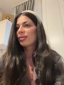 EvaRhea online show from 02-26-26, 05:39