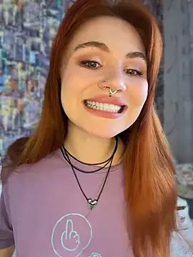 LunaMillie online show from 04-08-26, 10:04