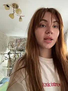 LunaMillie online show from 07-21-26, 03:58