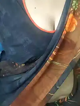 Geetha227 online show from 09-10-25, 05:29