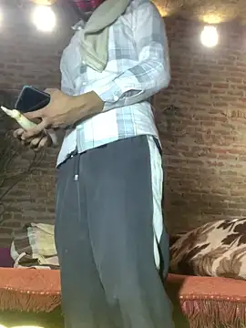 uniquesexyboy5689 online show from 02-12-26, 06:08