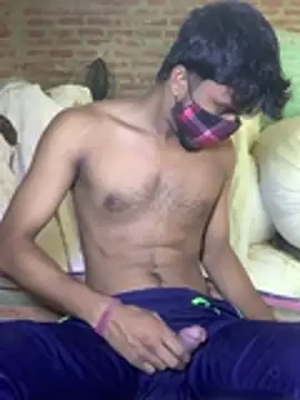 uniquesexyboy5689 online show from 05-17-26, 04:21