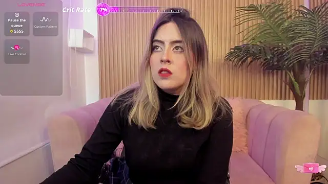 Snapshot of Jenny_Wolridge_ chatting on 10-15-25, 08:20 Jenny Wolridge online show from 10-15-25, 08:20