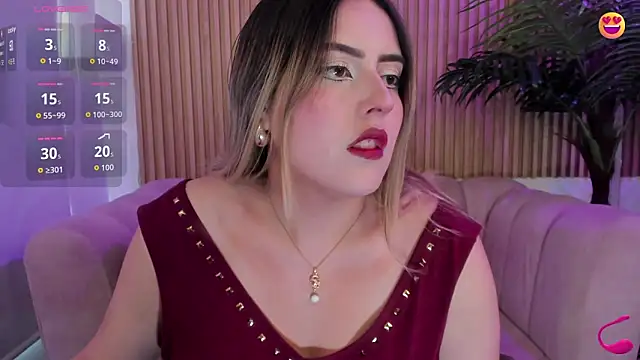 Snapshot of Jenny_Wolridge_ chatting on 10-21-25, 06:41 Jenny Wolridge online show from 10-21-25, 06:41