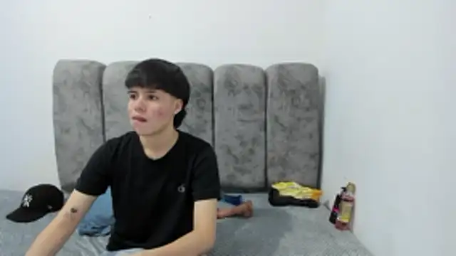 Bruno Cruzz online show from 03-28-26, 02:44