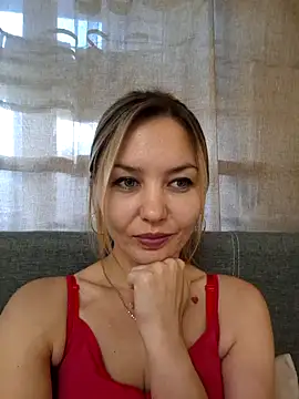 Snapshot of VeroLoverx chatting on 09-09-25, 03:00 VeroLoverx online show from 09-09-25, 03:00