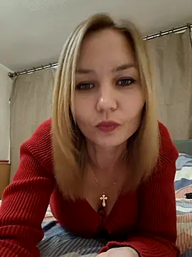 Snapshot of VeroLoverx chatting on 10-06-25, 05:10 VeroLoverx online show from 10-06-25, 05:10