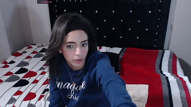 Snapshot of Coraline_Playful chatting on 10-25-25, 11:54 Coraline Playful online show from 10-25-25, 11:54