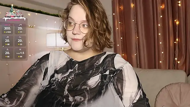 Snapshot of Alissa_S chatting on 12-29-24, 12:55 Alissa S online show from 12-29-24, 12:55