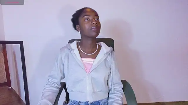 Snapshot of katia_green1 chatting on 02-07-26, 11:58 katia green1 online show from 02-07-26, 11:58