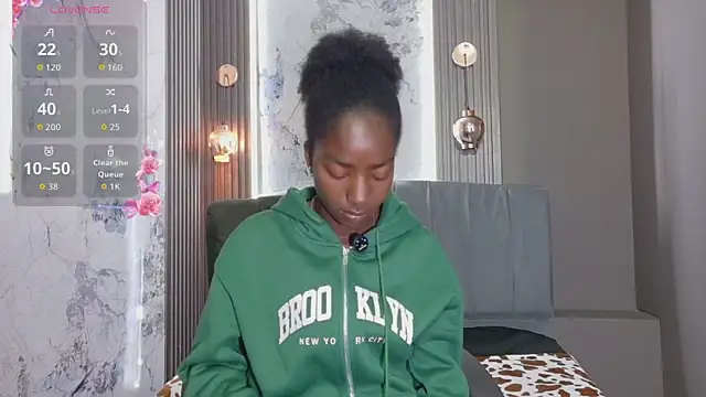 Snapshot of katia_green1 chatting on 02-09-26, 12:31 katia green1 online show from 02-09-26, 12:31