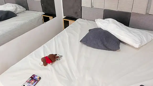 VictoriaDuart online show from 02-15-26, 07:43