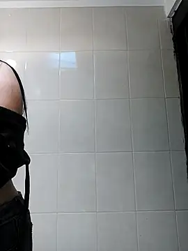 LunaJacobs online show from 10-11-25, 02:15