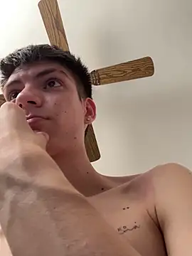 Snapshot of Luck__090 chatting on 09-13-25, 05:24 Luck 090 online show from 09-13-25, 05:24