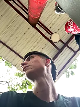 Snapshot of Luck__090 chatting on 09-22-25, 07:05 Luck 090 online show from 09-22-25, 07:05