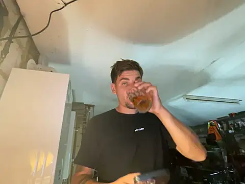 str8boyx online show from 06-07-26, 07:28
