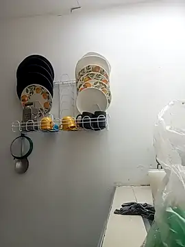 MackMacKenzie online show from 10-18-25, 01:56