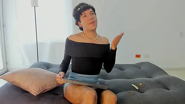 E R O S  online show from 10-18-25, 01:45