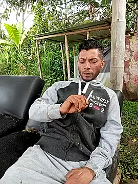 AlphaAlterX online show from 02-03-26, 01:38