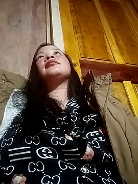 ningchun20 online show from 12-22-25, 03:53