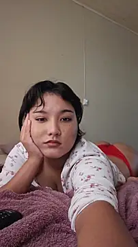 Hellenlin online show from 04-17-26, 05:05