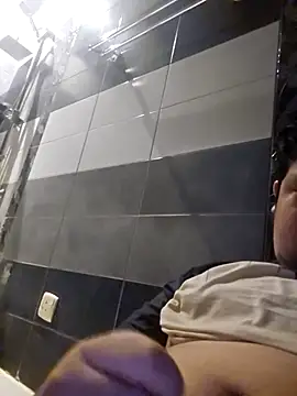 Snapshot of jedoo1213 chatting on 09-30-25, 06:57 jedoo1213 online show from 09-30-25, 06:57