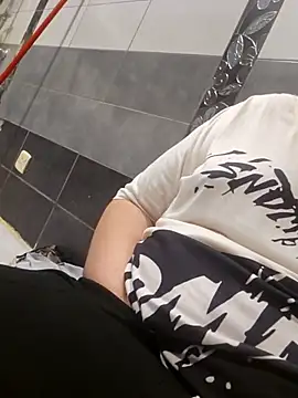 Snapshot of jedoo1213 chatting on 12-17-25, 09:21 jedoo1213 online show from 12-17-25, 09:21