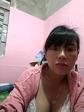 Snapshot of soope-00 chatting on 10-22-25, 10:53 soope-00 online show from 10-22-25, 10:53