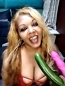 Snapshot of hemilynthomas2467 chatting on 12-17-25, 08:59 hemilynthomas2467 online show from 12-17-25, 08:59