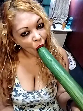 Snapshot of hemilynthomas2467 chatting on 12-22-25, 09:39 hemilynthomas2467 online show from 12-22-25, 09:39