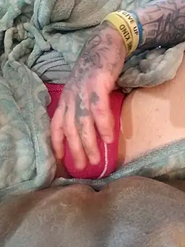 Snapshot of MRTATTWO chatting on 11-07-25, 05:46 MRTATTWO online show from 11-07-25, 05:46