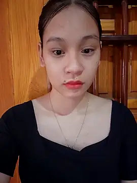 Snapshot of ChiecumBae chatting on 09-27-25, 12:48 ChiecumBae online show from 09-27-25, 12:48