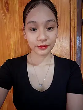 Snapshot of ChiecumBae chatting on 10-11-25, 01:05 ChiecumBae online show from 10-11-25, 01:05