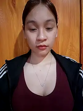 ChiecumBae online show from 12-20-25, 01:18