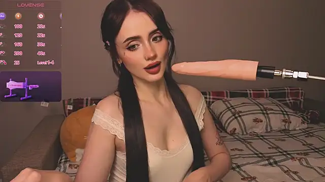 Snapshot of PIRSS chatting on 12-18-25, 08:15 PIRSS online show from 12-18-25, 08:15