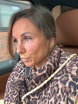 Justnani001 online show from 09-13-25, 11:32