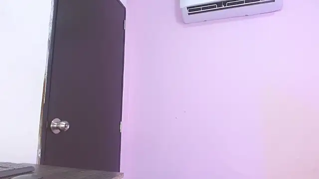 kiity horny  online show from 10-09-25, 12:47