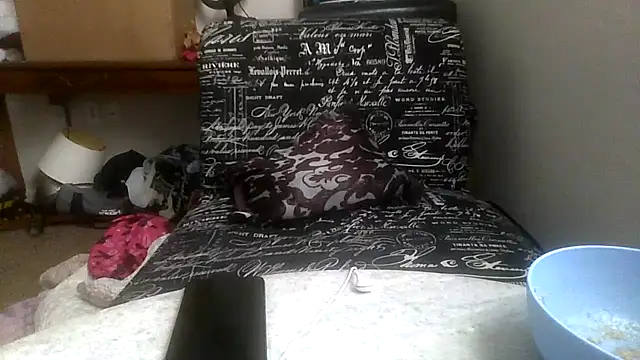 Snapshot of prettymaa chatting on 12-16-25, 06:02 prettymaa online show from 12-16-25, 06:02