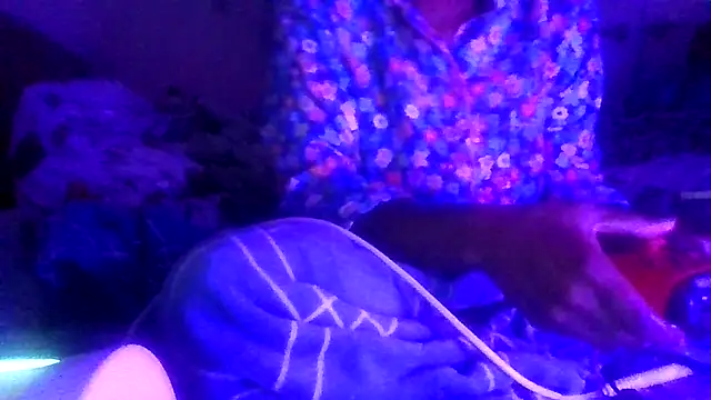 prettymaa online show from 04-10-26, 05:23