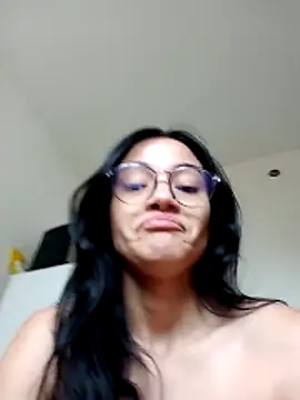 Snapshot of Virggin_Pussy_Cum chatting on 10-14-25, 12:50 Virggin Pussy Cum online show from 10-14-25, 12:50