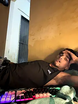 Snapshot of IndianSinsGlow chatting on 10-21-25, 07:47 IndianSinsGlow online show from 10-21-25, 07:47