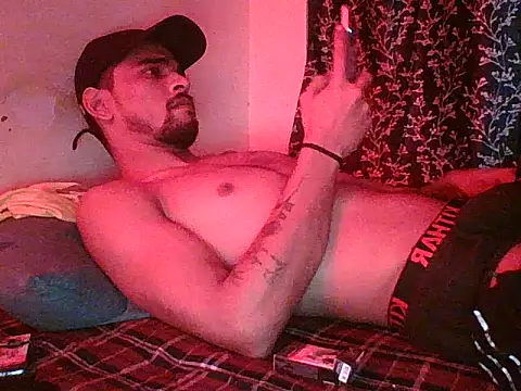 Snapshot of IndianSinsGlow chatting on 11-21-25, 09:46 IndianSinsGlow online show from 11-21-25, 09:46