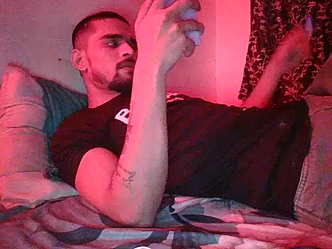 Snapshot of IndianSinsGlow chatting on 11-27-25, 09:17 IndianSinsGlow online show from 11-27-25, 09:17